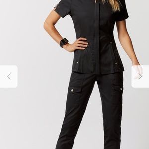 NEW Jaanuu Scrubs Price4BOTH